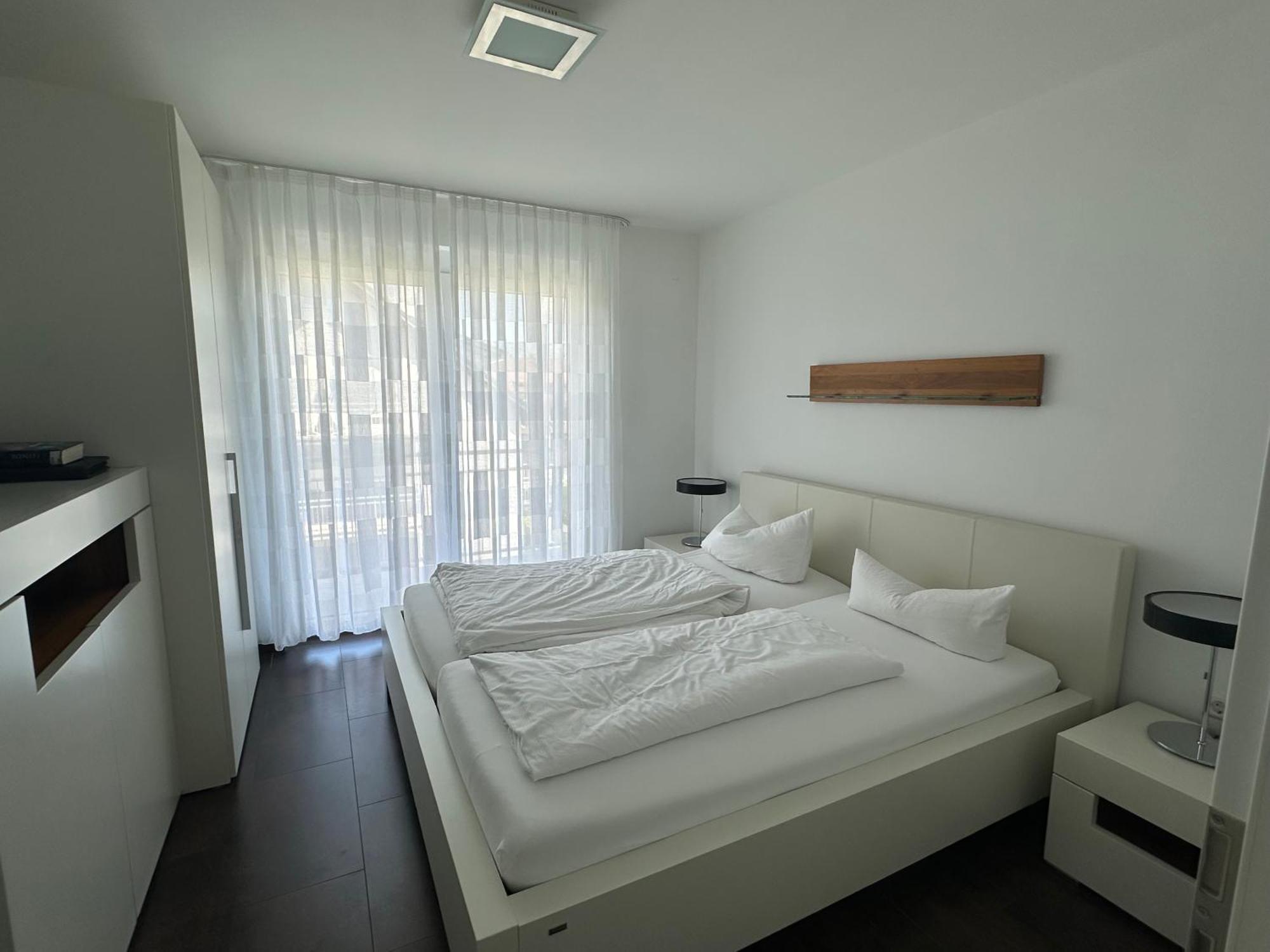 2-Zimmer-Ferienwohnung Mit Hotelservice Und 2 Balkons - Golf, Bike Und Wellness Im Markgraeflerland Бад Белинген Екстериор снимка